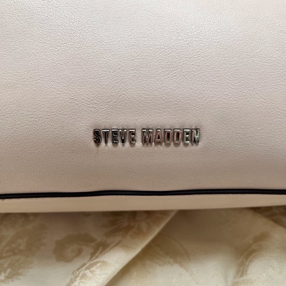 Steve Madden bag - Picture 3 of 7
